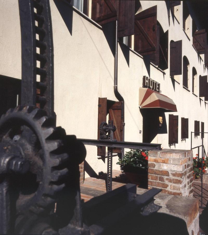 Hotel La Vecchia Cartiera Colle Val D'Elsa Exteriér fotografie